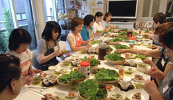 会食の様子