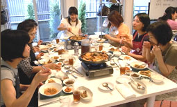 会食の様子