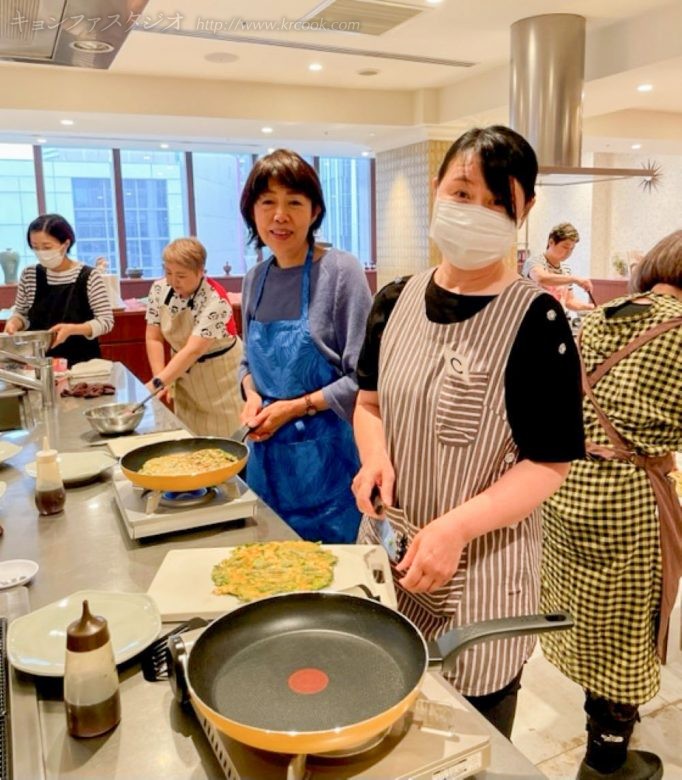 こんがり焼けたら切る